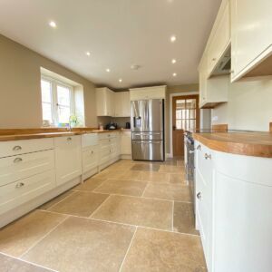 Authentic Ashlar Limestone Honed & Tumbled