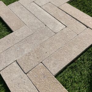 Authentic Ashlar Limestone Outdoor Acid Washed & Tumbled Bricks (Sample)