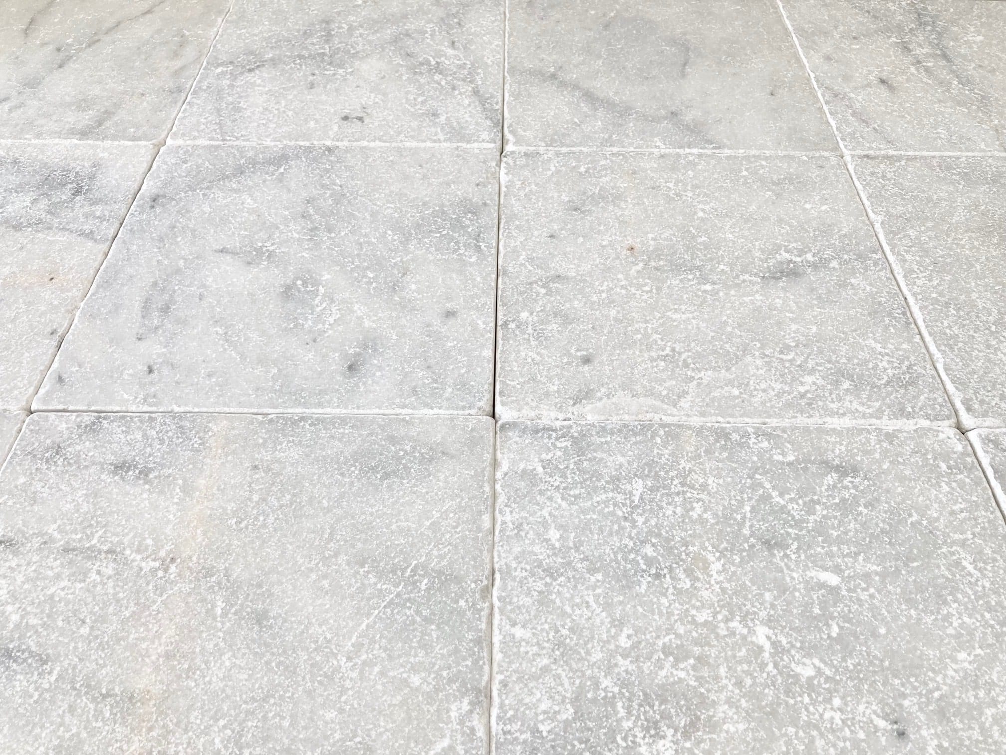 Carrara Tumbled Marble