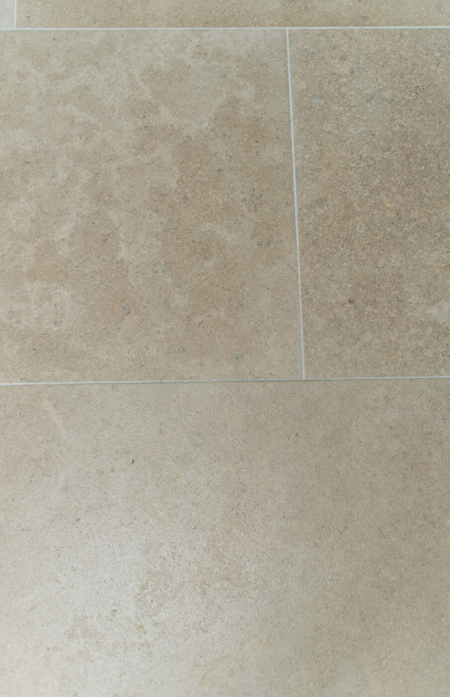 Valence Sandblasted & Brushed Limestone