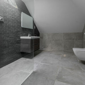 Khora Antiqued White Porcelain