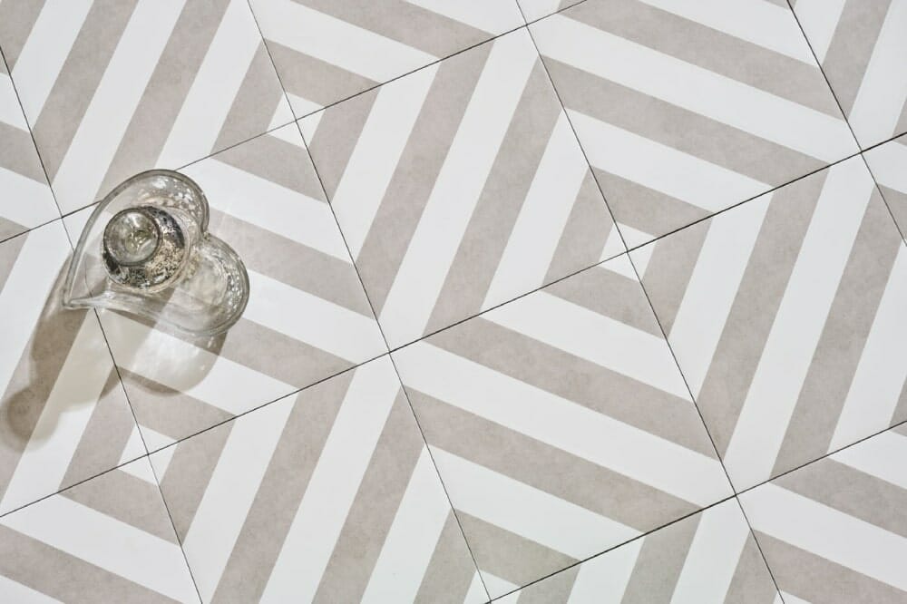 Modellato Decor Eight Porcelain
