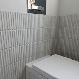 Osaka Kit Kat White Gloss Porcelain