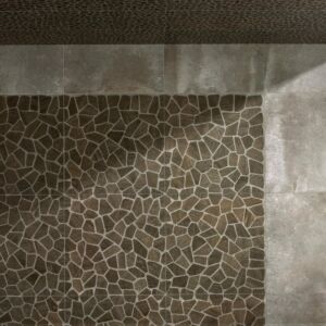 Saturn Giraffe Facet Pewter Smoke Natural Porcelain