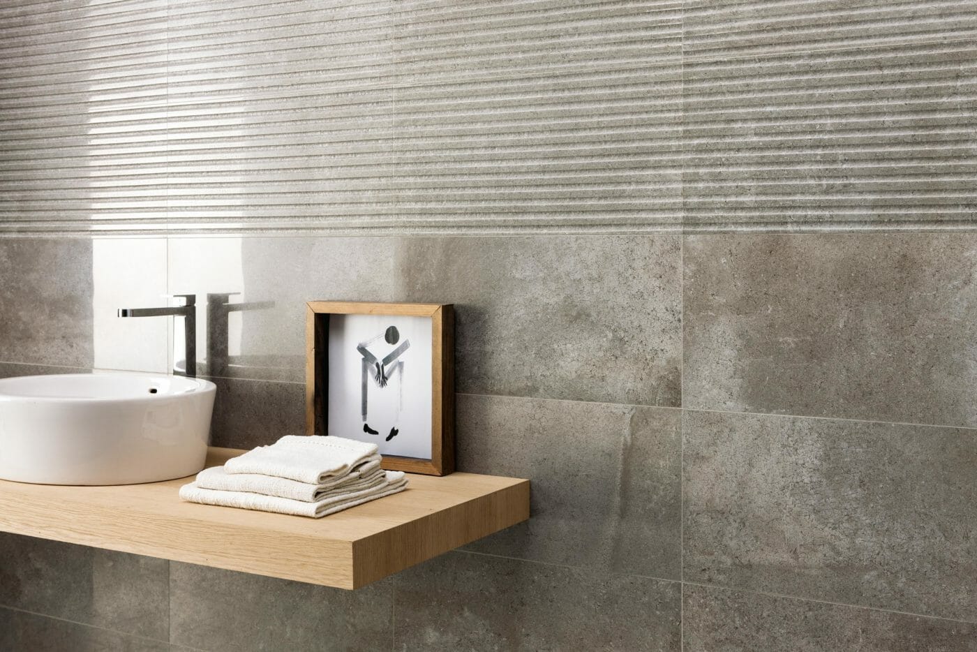Saturn Pewter Smoke Groove Porcelain