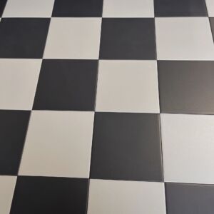 Victorian Pastello Dutch White and Black Chequer Porcelain
