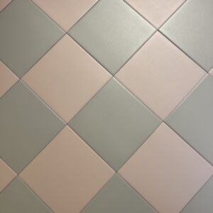Victorian Pastello Dutch White and Blush Chequer Porcelain